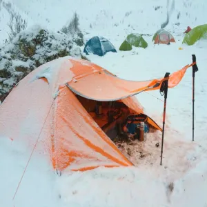 Camping camping tent outdoor 3-4 people double aluminum pole windproof rainstorm with snow skirt wild tent