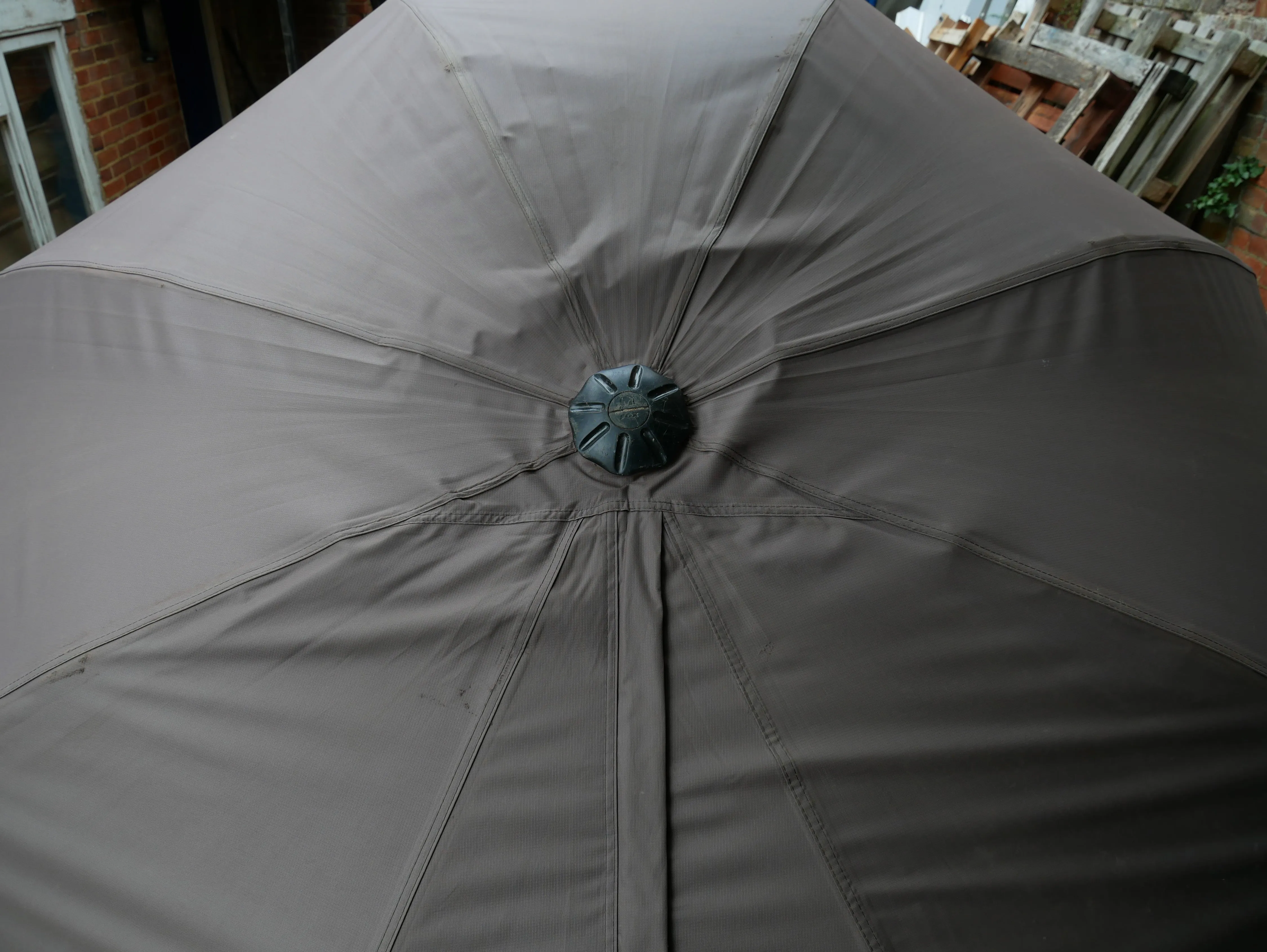 Fox Ultra 60 Brolly System   Brolly Extension