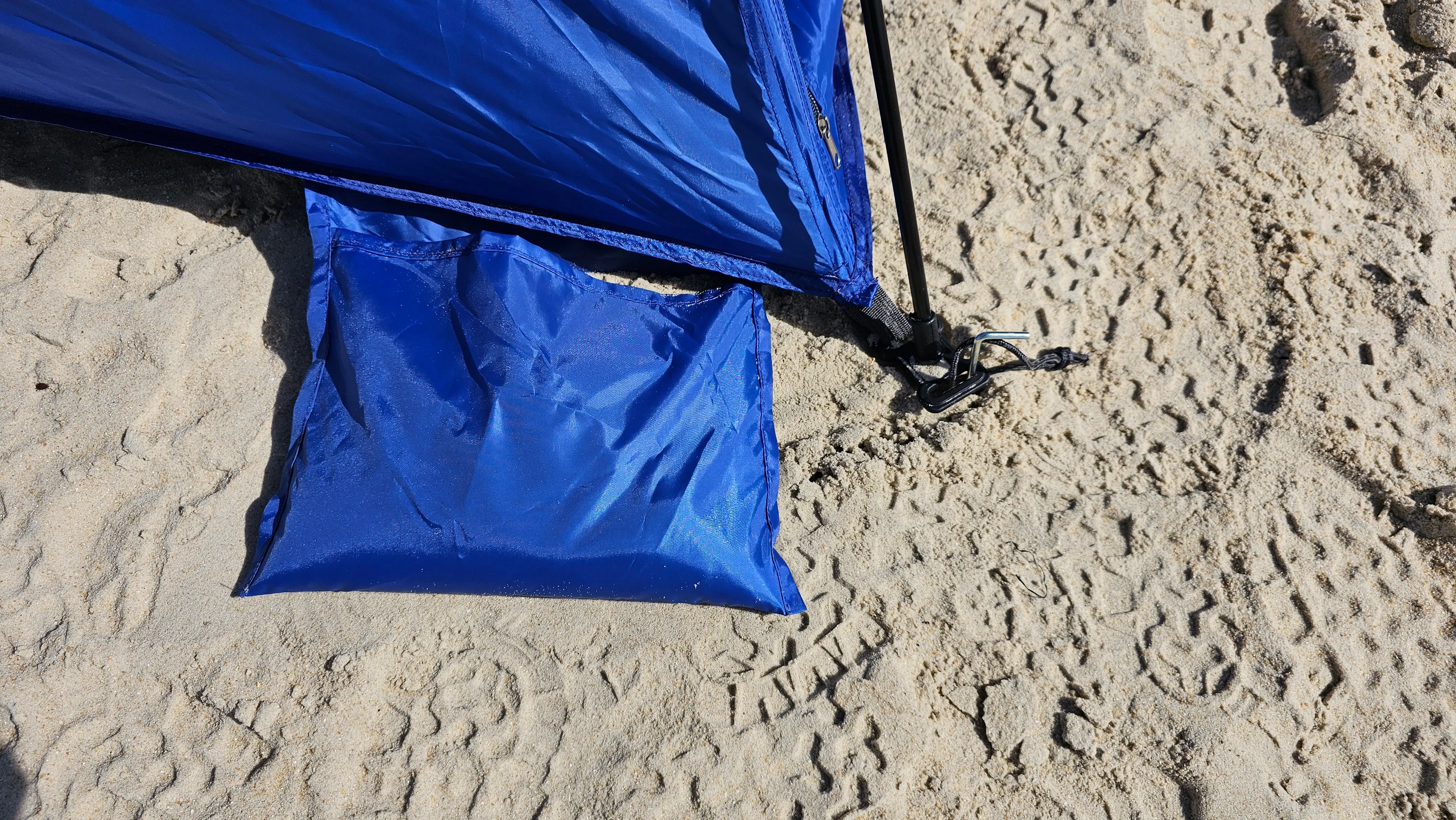 Instant Beach tent comble 1 2