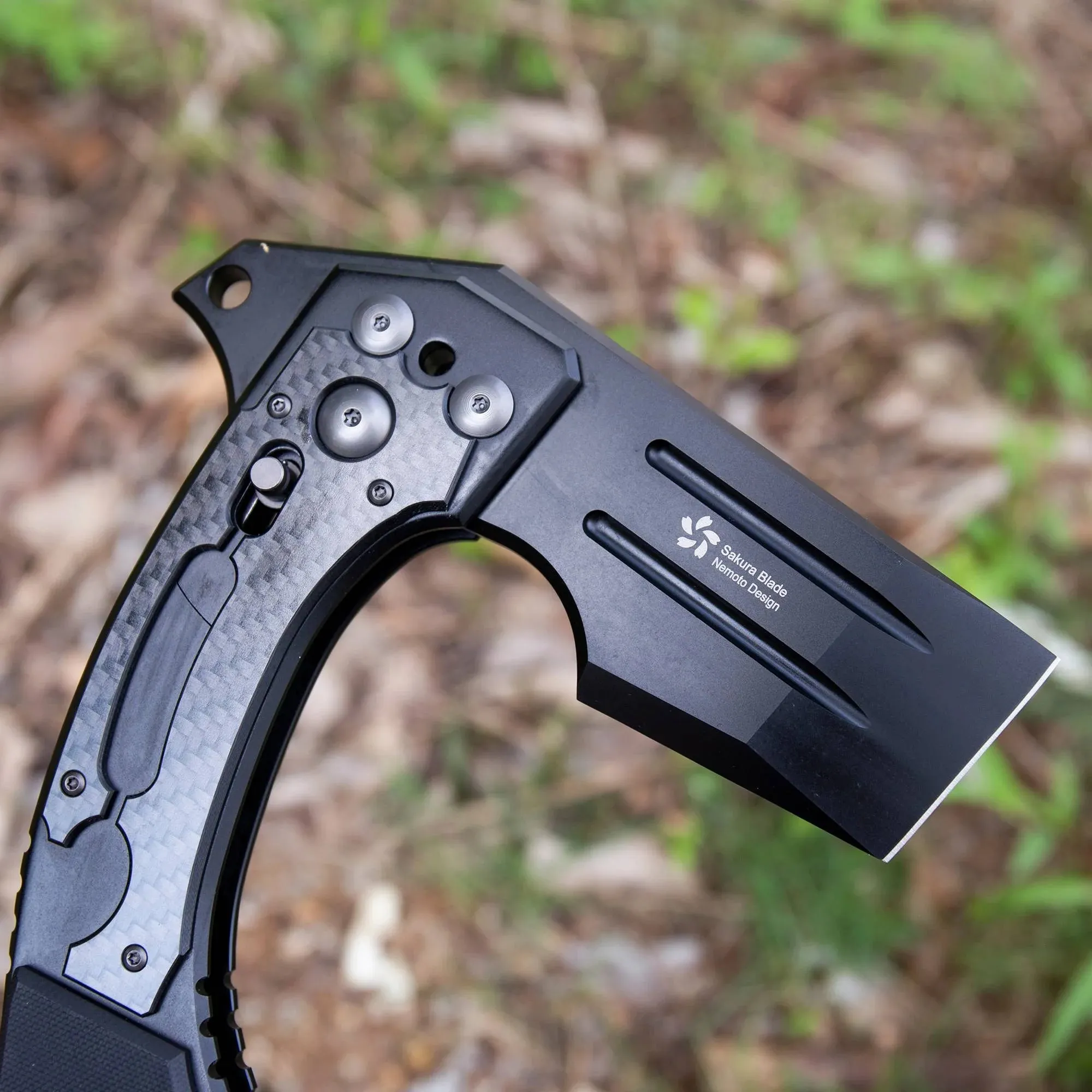 KATSU FA01, Axis Lock Folding Axe