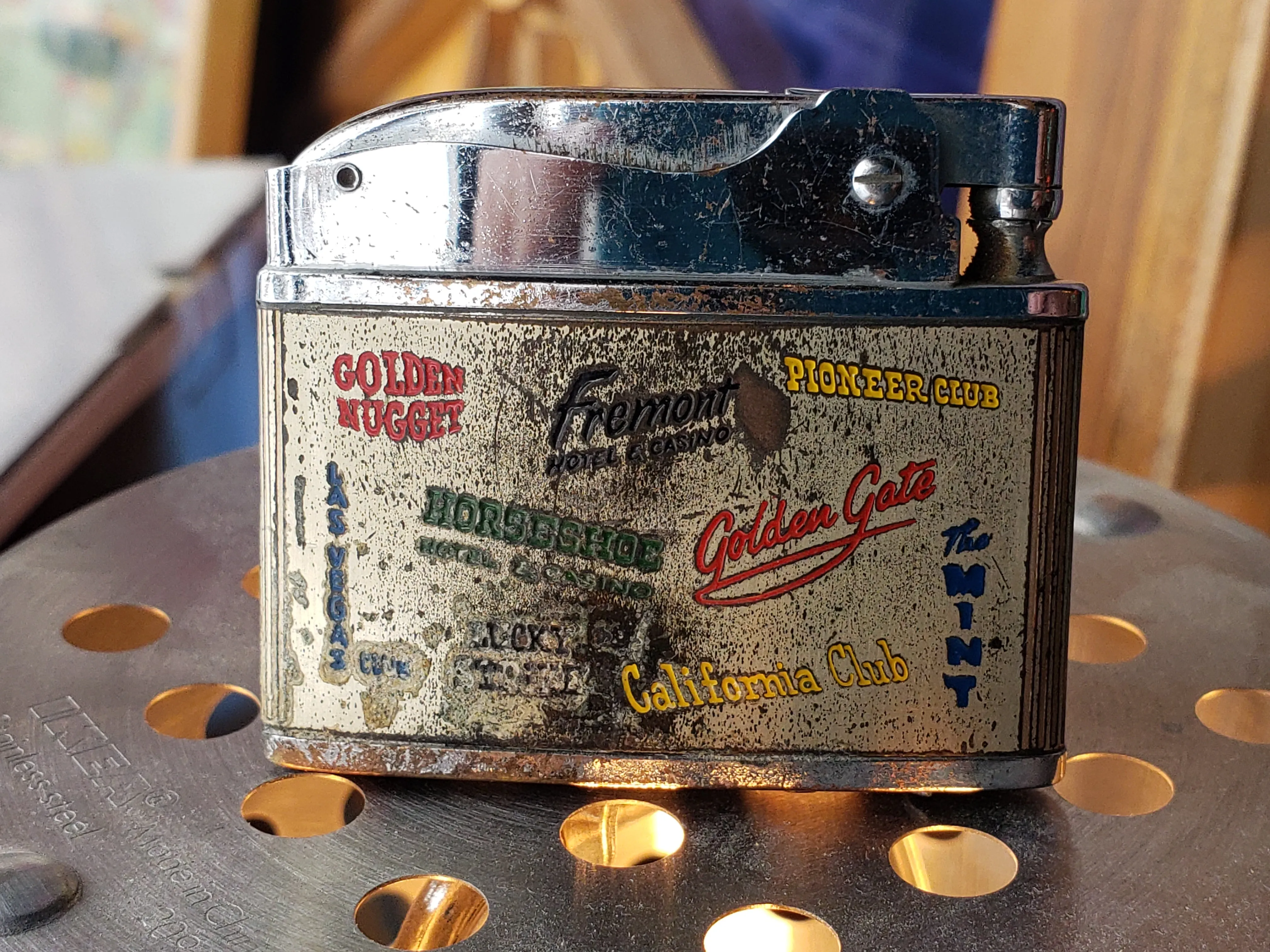 Las Vegas Souvenir VULCAN Lighter