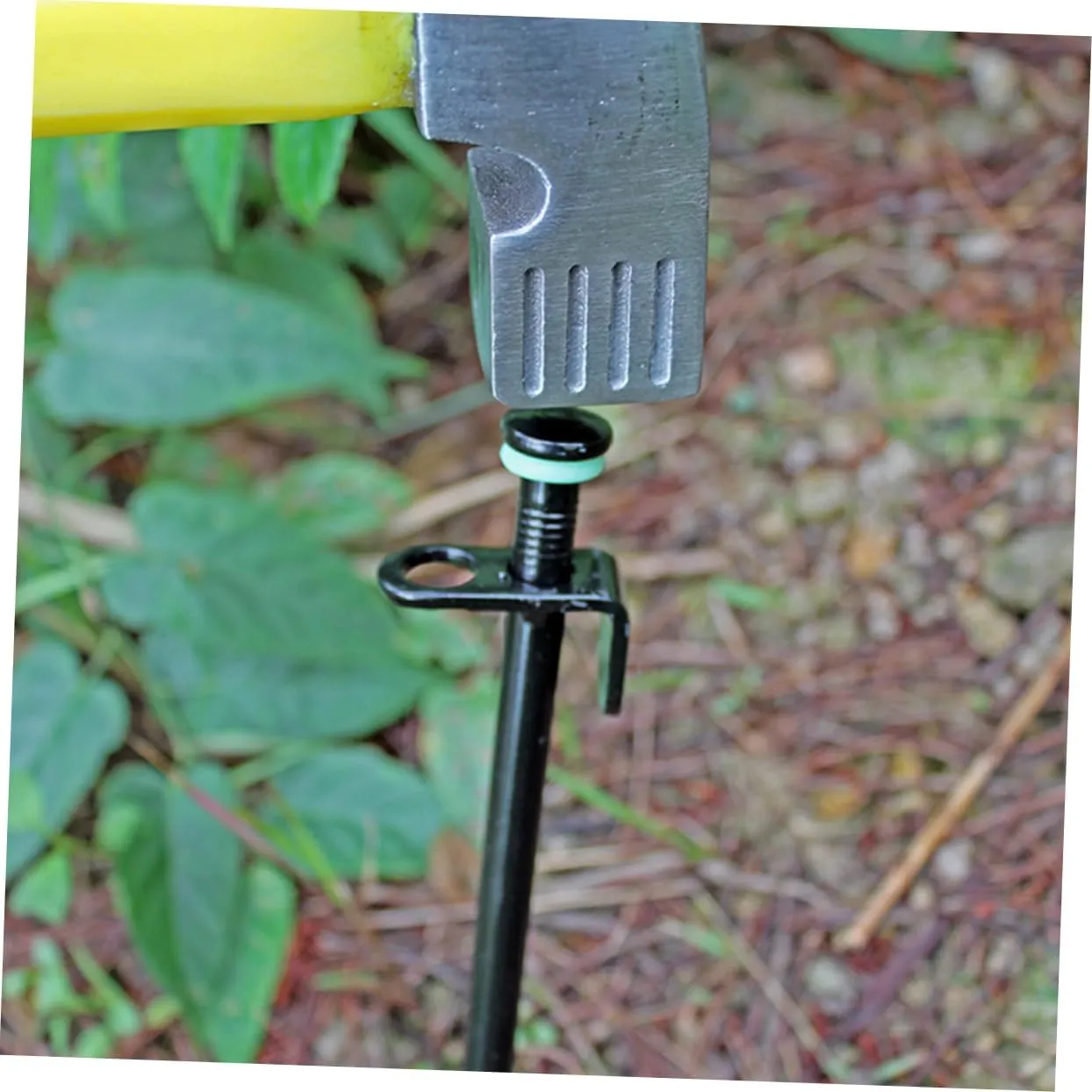 Sosoport Tent Pegs Camping Stakes 4pcs Heavy Duty Tent Tarp Canopy Pegs Inflexible for Outdoor Use with Noctilucous Ring (40cm)