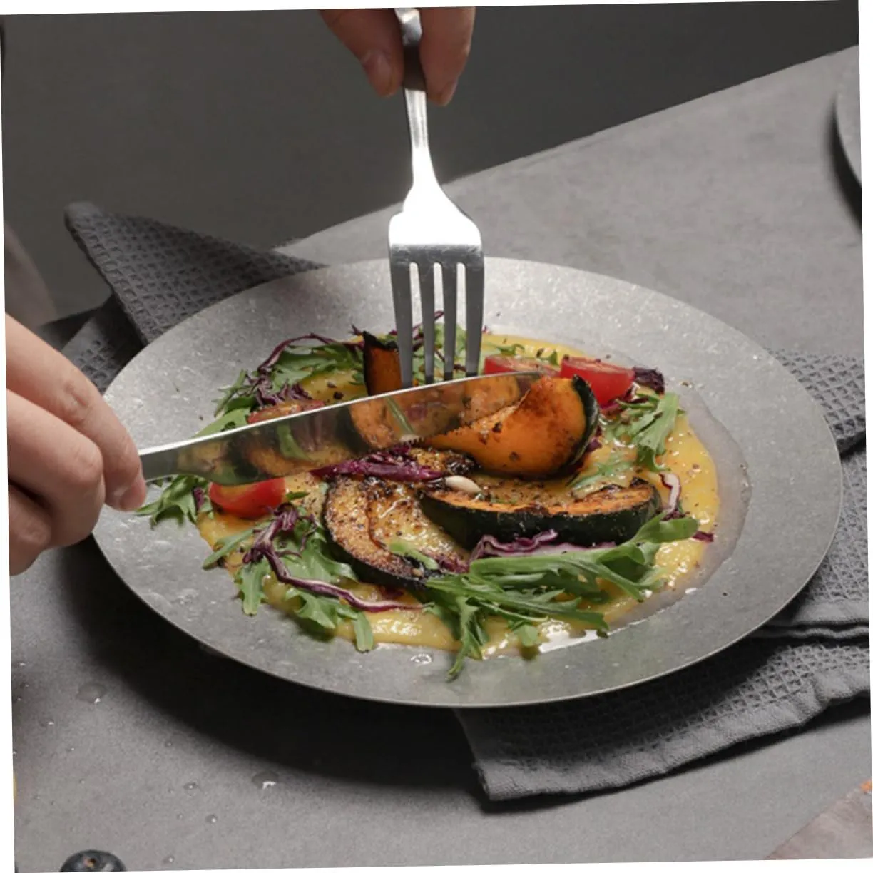 Stainless Steel Food Plate Serving Plate Desserts and Dinnerware Easy to Clean Smooth for Restaurants Camping and Outdoor Use Vintage Design