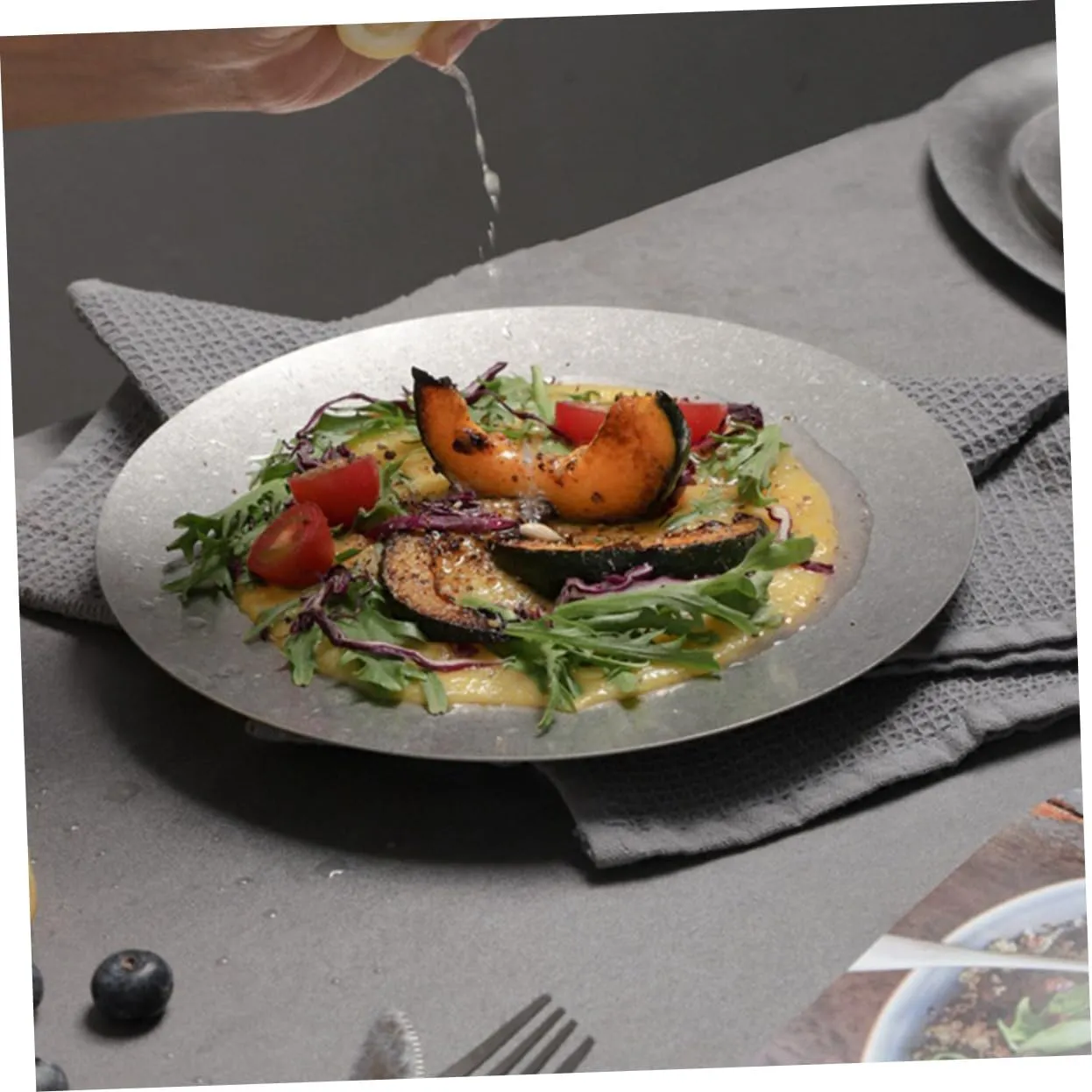 Stainless Steel Food Plate Serving Plate Desserts and Dinnerware Easy to Clean Smooth for Restaurants Camping and Outdoor Use Vintage Design
