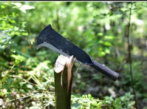 Thick Steel Blade Brush Axe , Heavy Duty Billhook Machete Hatchet with a Well Balanced .