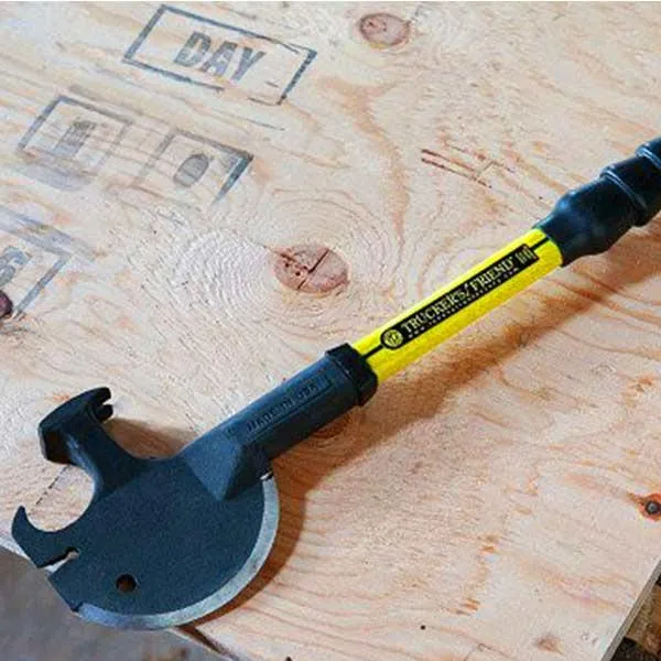 TRUCKER'S FRIEND - ALL PURPOSE SURVIVAL TOOL BY INNOVATION FACTORY