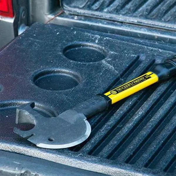 TRUCKER'S FRIEND - ALL PURPOSE SURVIVAL TOOL BY INNOVATION FACTORY