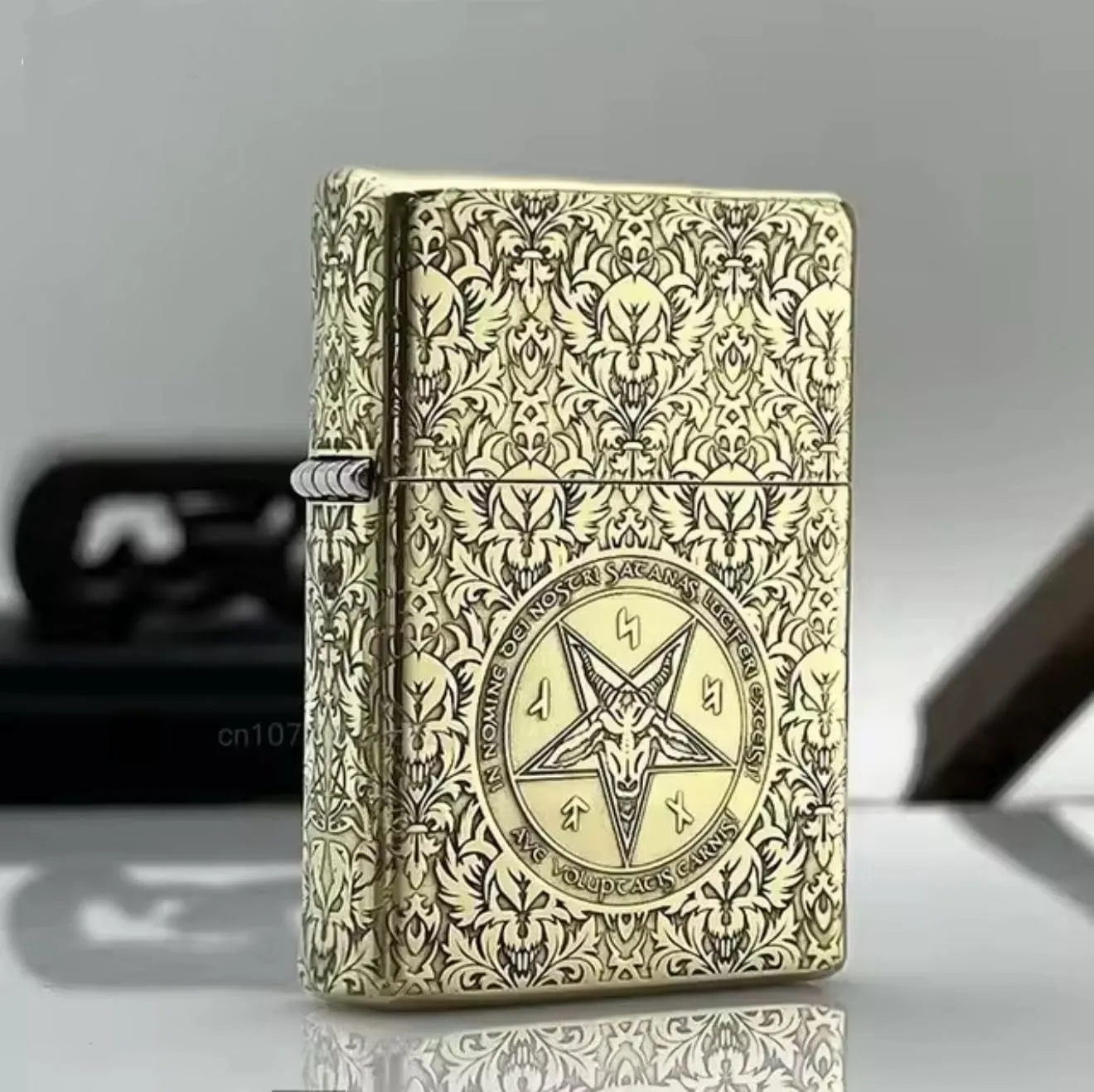 ZORRO 902 Five-Face Carved Brass Lighter – Windproof, Refillable Flint Wheel, Vintage Pocket Collectible for Men 5-Sided CON